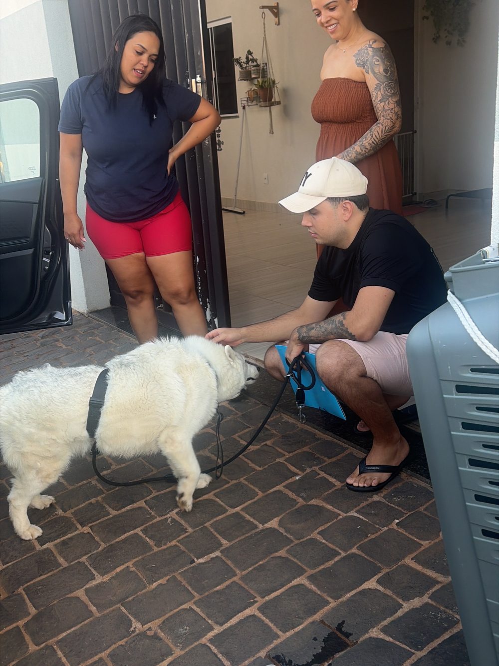 Yuki con su familia el día de su llegada a Uberlândia